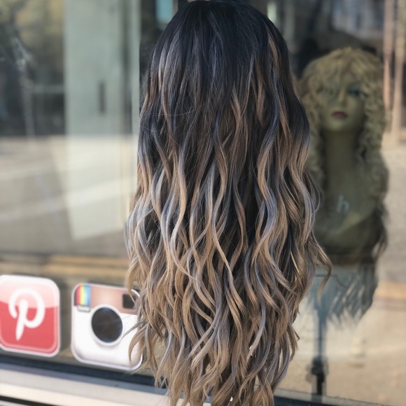 Ash Grey beach waves Lacefront realistic Wig 2020 - Picture 6 of 8